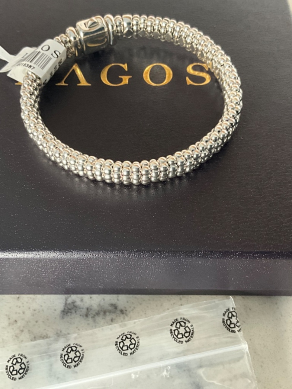 Lagos Silver Caviar Bracelet 9mm in Silver Size Medium (7) - Picture 11 of 12